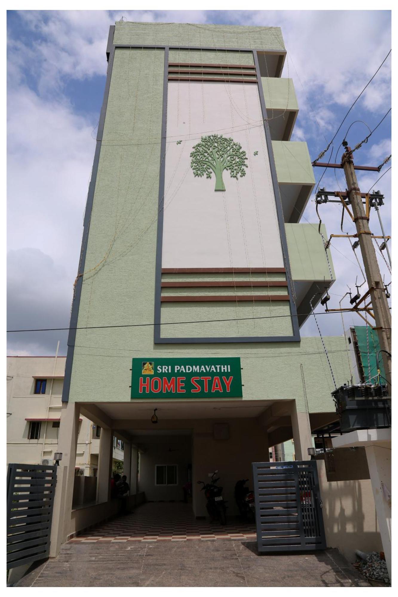 Padmavathi Homestay Tirupati Zewnętrze zdjęcie