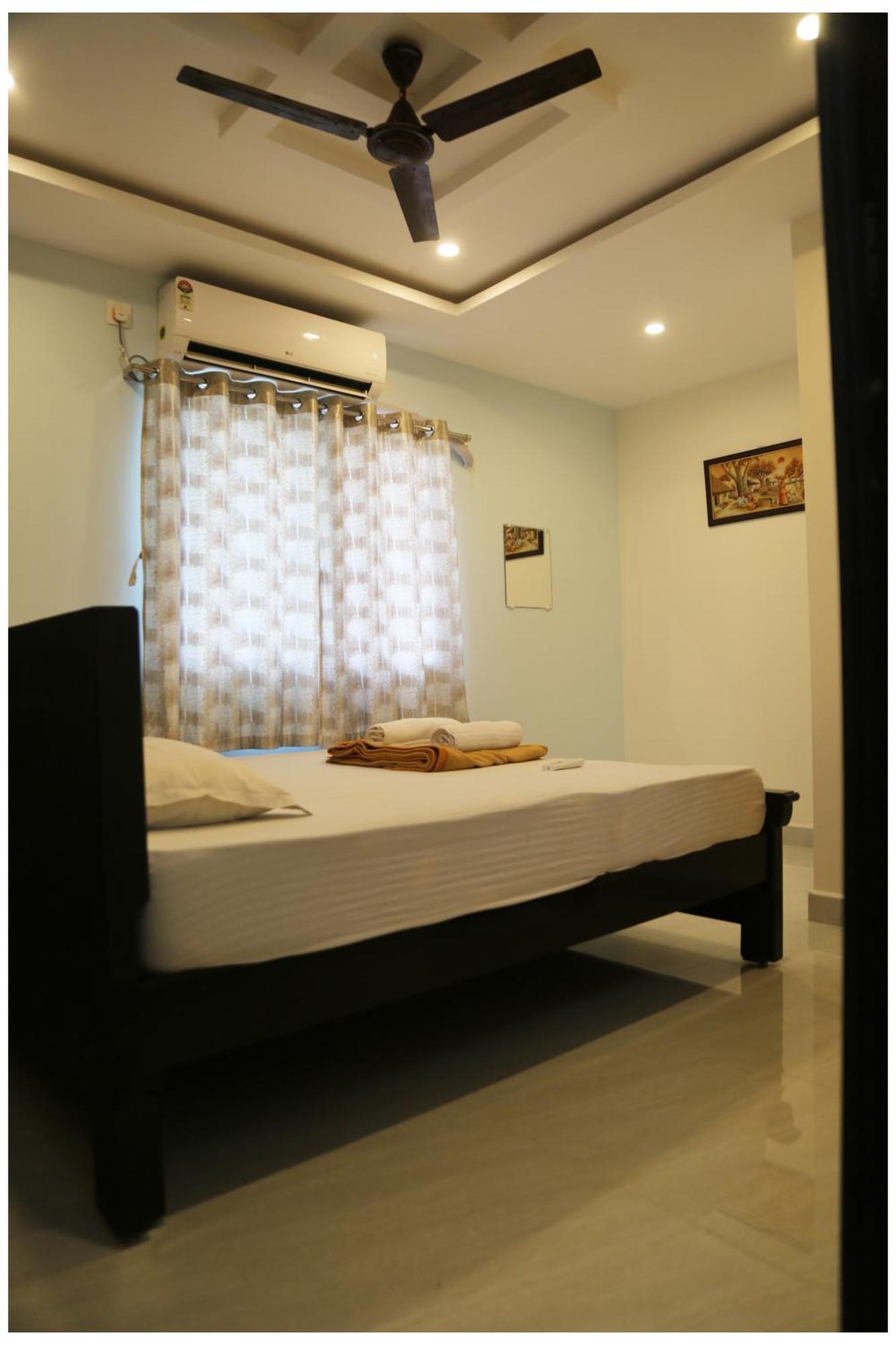 Padmavathi Homestay Tirupati Zewnętrze zdjęcie